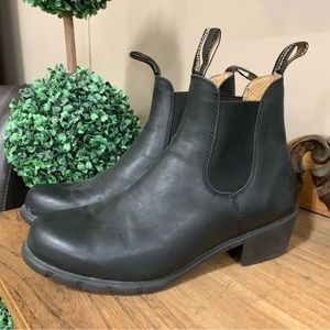 Blundstone black leather boot
